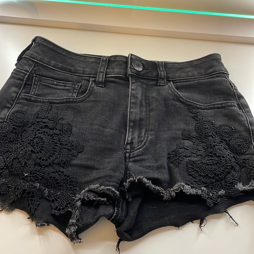 american eagle black jean shorts